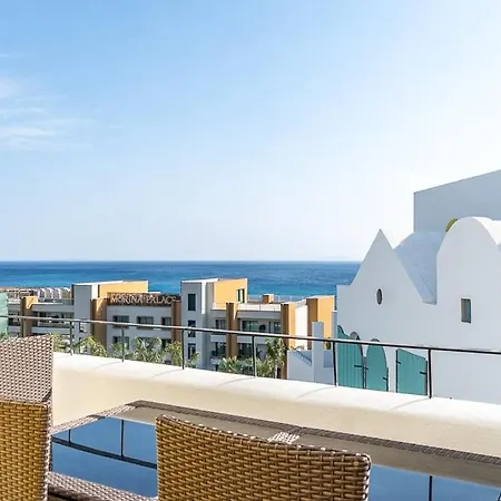 Santorini Wave Loft 1 Apartmán Gjilek