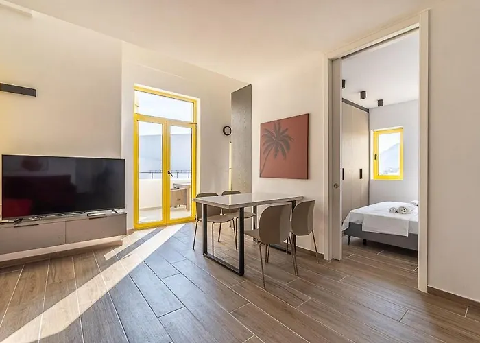 Santorini Wave Loft 1 * Gjilek